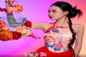 Em làm tình nhiều sao còn khít vậy